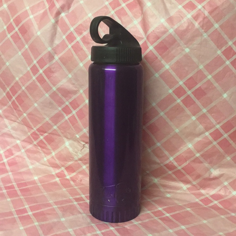 🎈SALE🎈🏠INSULATED TRAVEL BOTTLE🏠